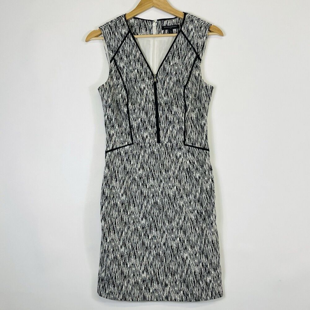 Banana Republic Sheath Dress Womens 2 Black‎ White Abstract Polished Chic Career